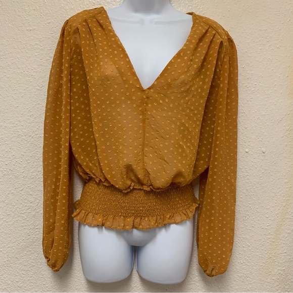 Haute Monde Tops - Haute Monde Women’s Mustard V-Neck Balloon Sleeve Smocked Blouse Top Sz L Boho